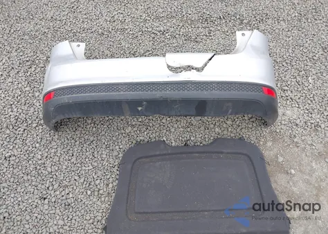 2014 Ford Focus Se from USA, damaged, VIN 1FADP3K27EL132679